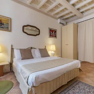  Apartment Fontanella Borghese - Fromhometorome Italy