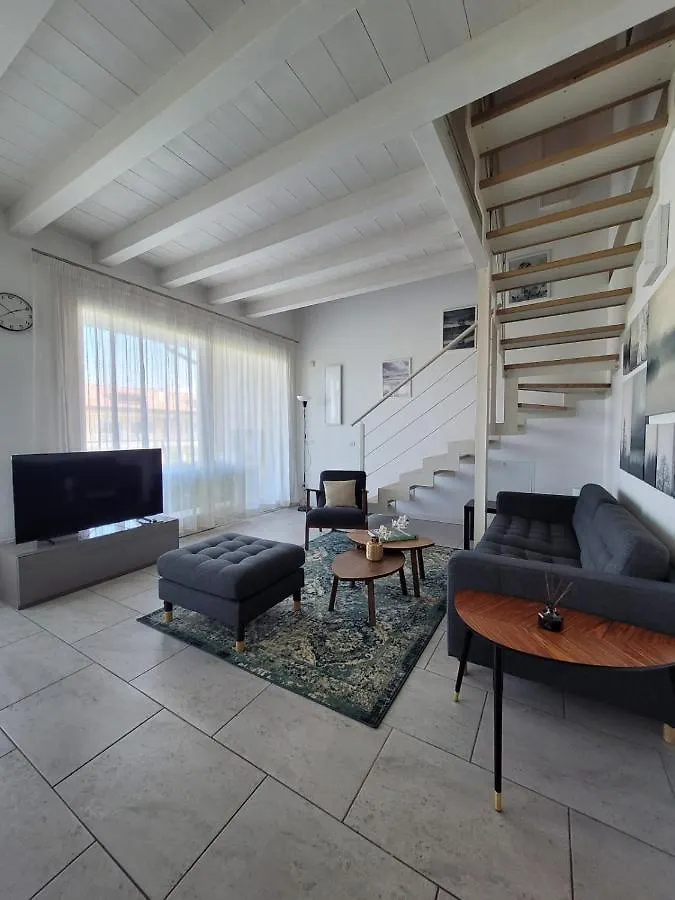 Casa Della Regina Apartment Sirmione