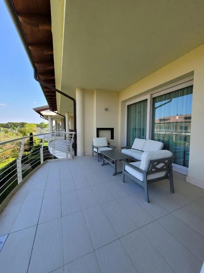 Casa Della Regina Apartment Sirmione Italy