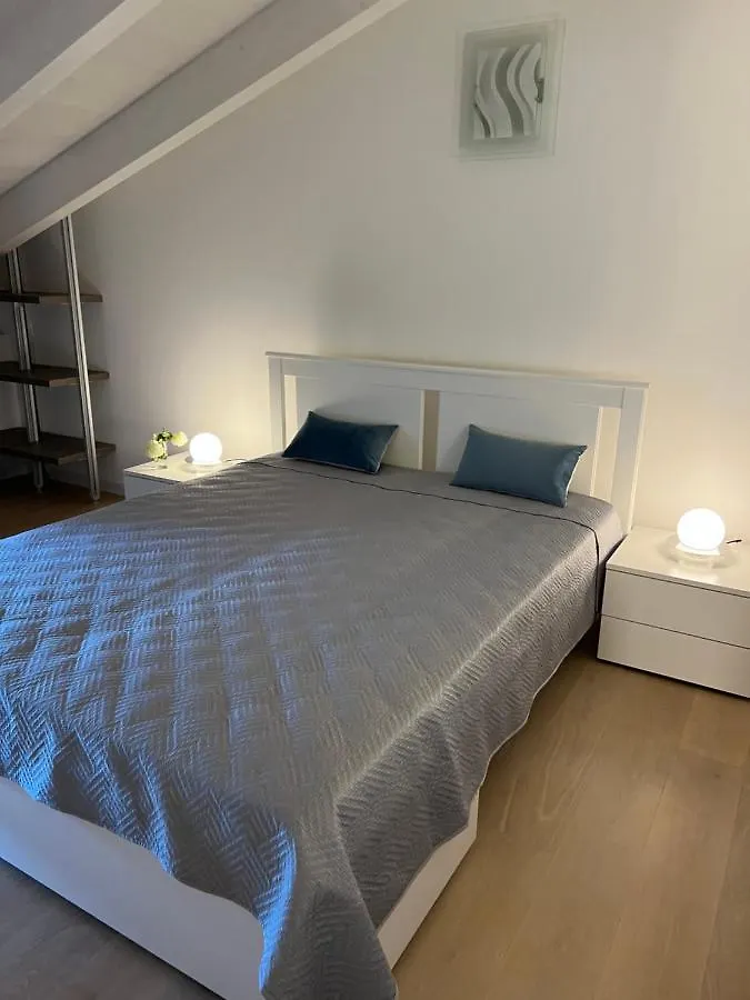 Casa Della Regina Apartment Sirmione 0*,