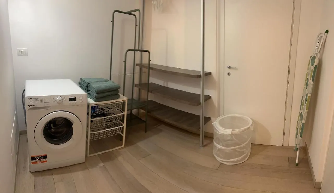 Casa Della Regina Apartment Sirmione Italy