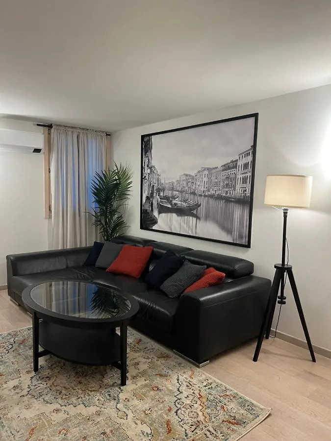 Casa Della Regina Apartment Sirmione