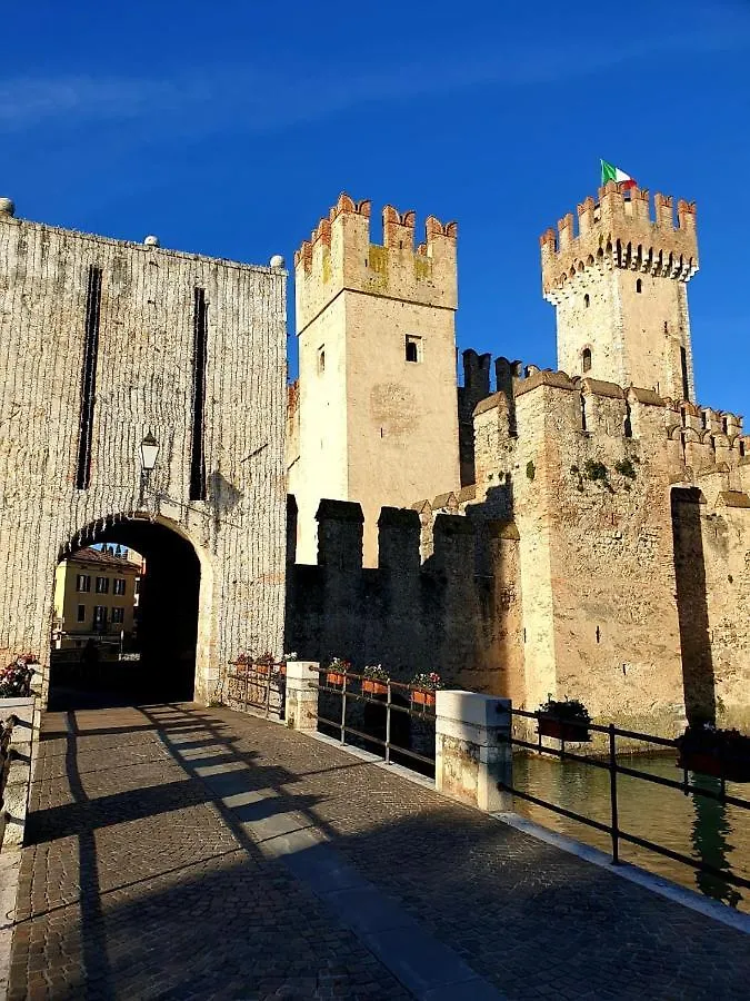 Casa Della Regina Apartment Sirmione