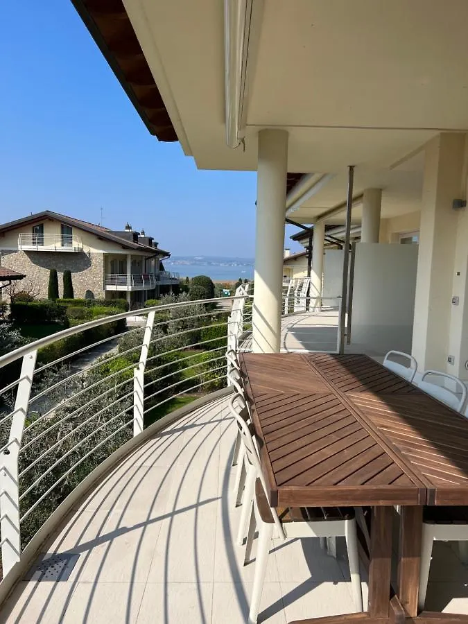 Apartamento Casa Della Regina Sirmione 0*,  Italia