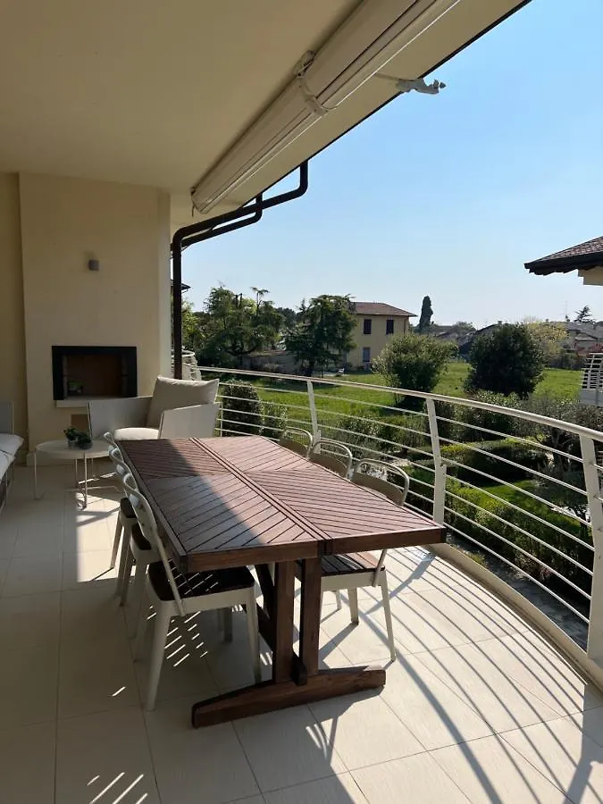 Casa Della Regina Apartment Sirmione Italy