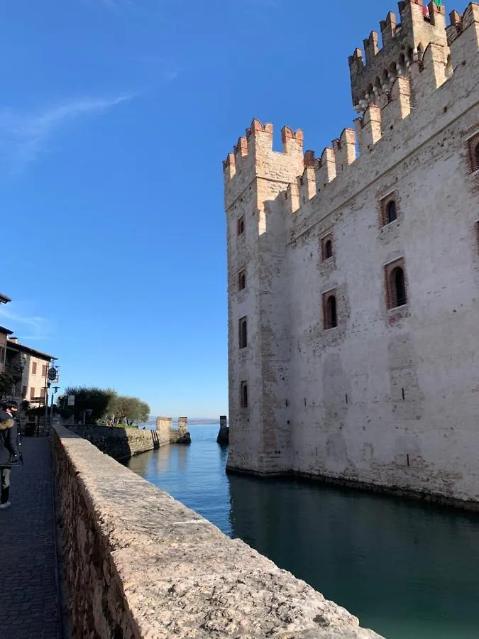Casa Della Regina Apartment Sirmione