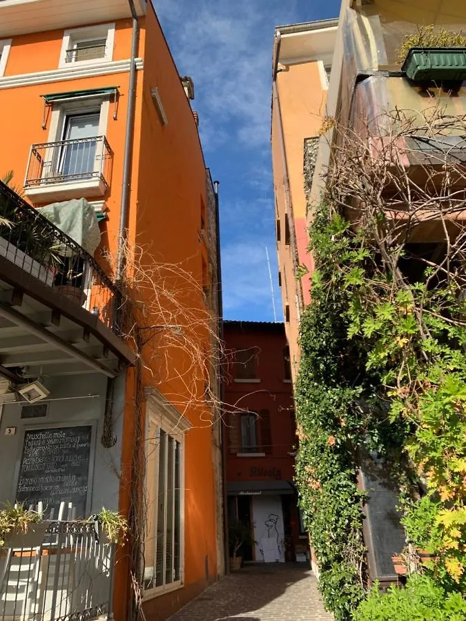 Casa Della Regina Apartment Sirmione Italy