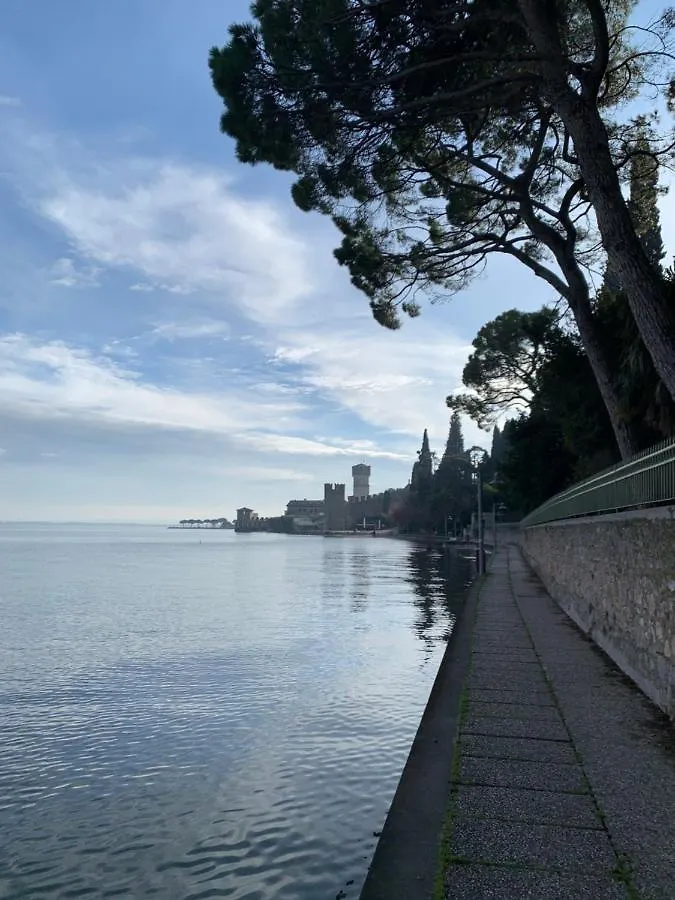 Casa Della Regina Apartment Sirmione