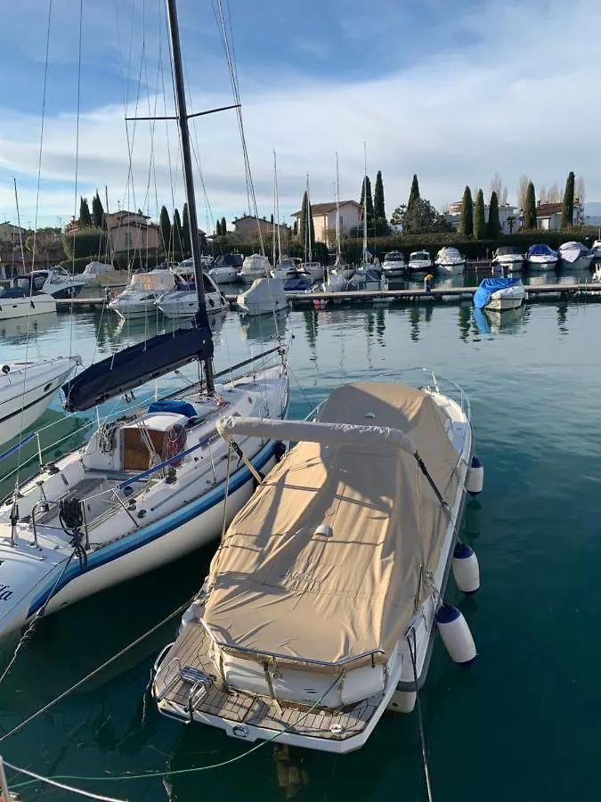 Casa Della Regina Apartment Sirmione Italy